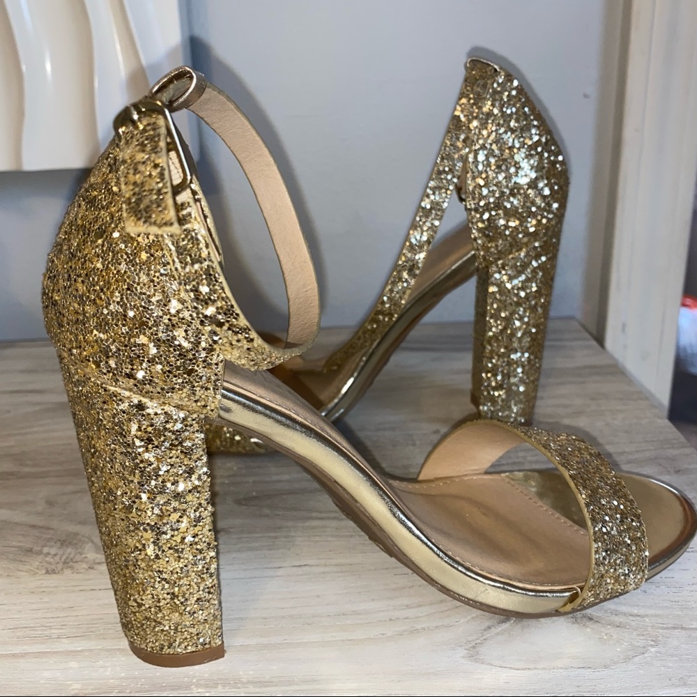 Sparkly gold heels